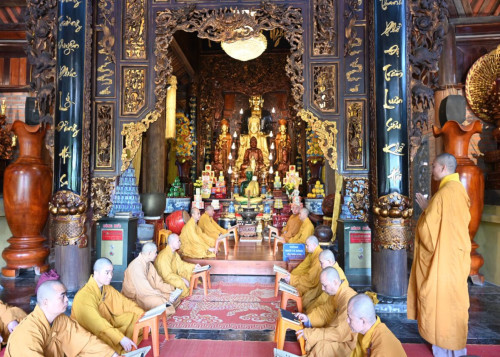 Hội nghị Tăng già toàn tỉnh và lễ Bố tát, thuyết giới định kỳ